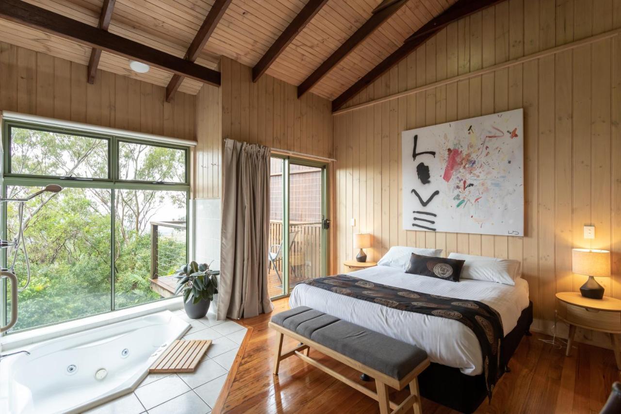 Treetops Seaview Montville Dış mekan fotoğraf