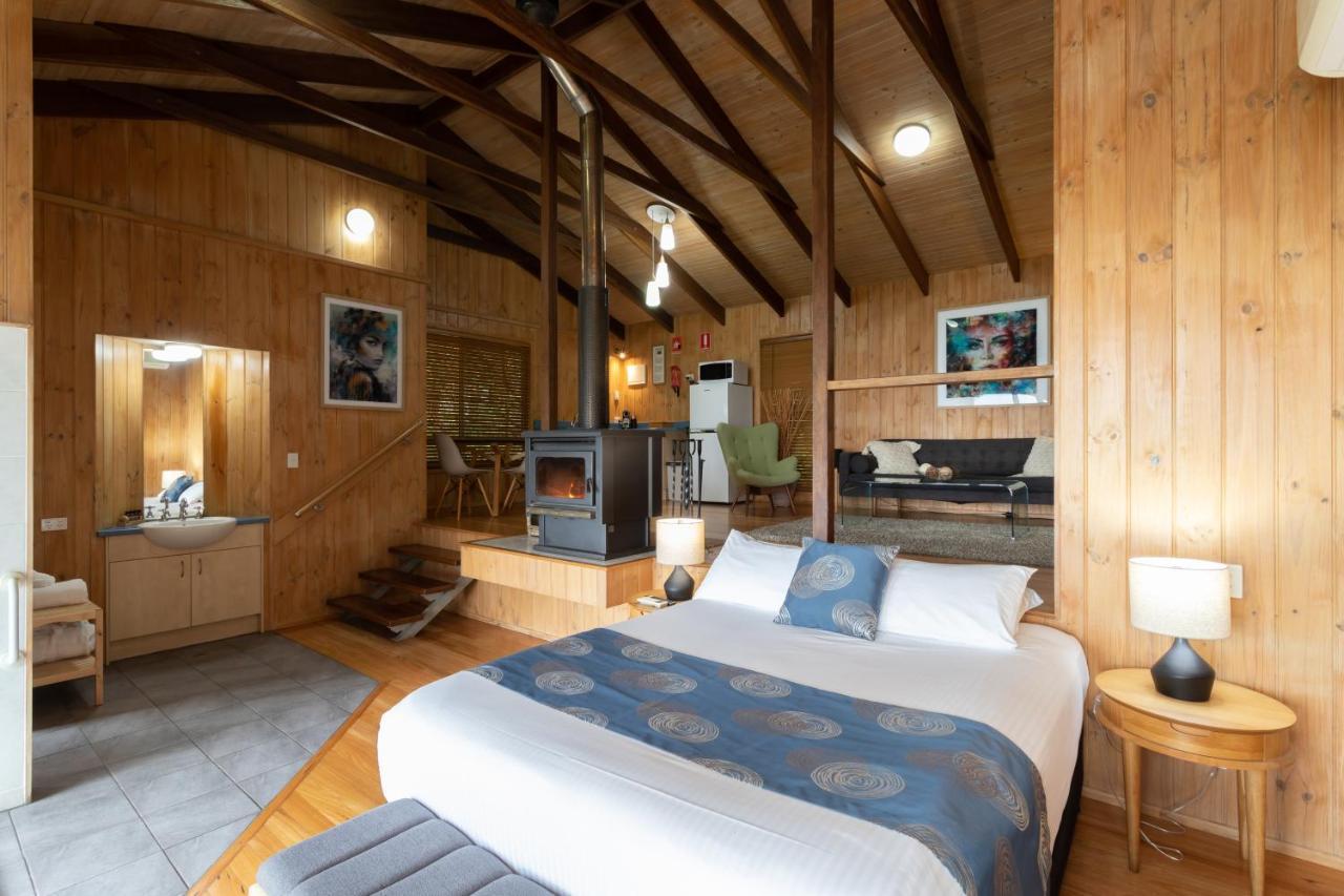 Treetops Seaview Montville Dış mekan fotoğraf
