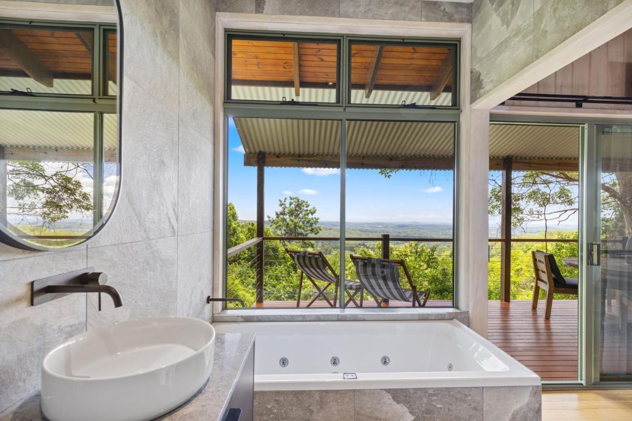 Treetops Seaview Montville Dış mekan fotoğraf