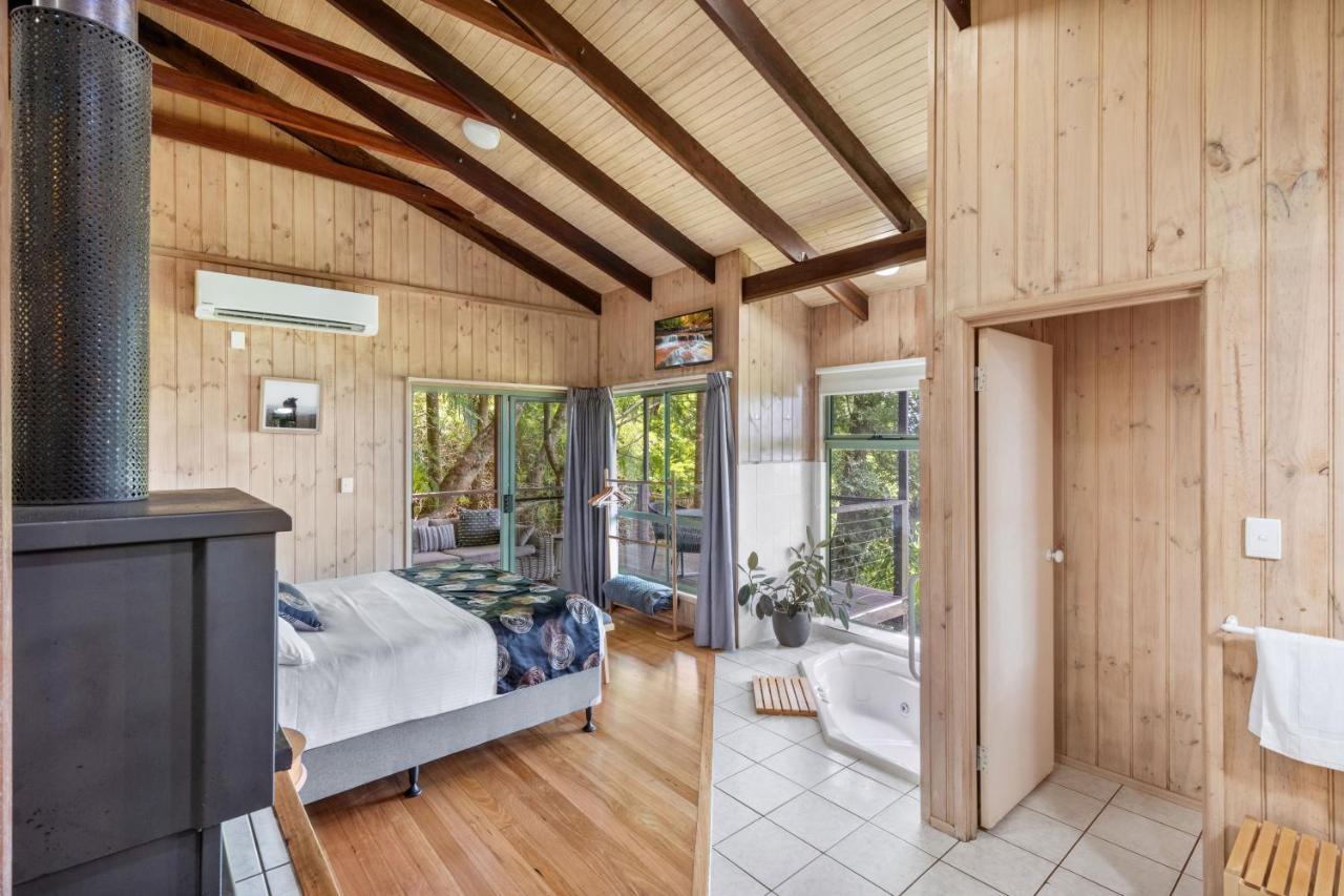 Treetops Seaview Montville Dış mekan fotoğraf