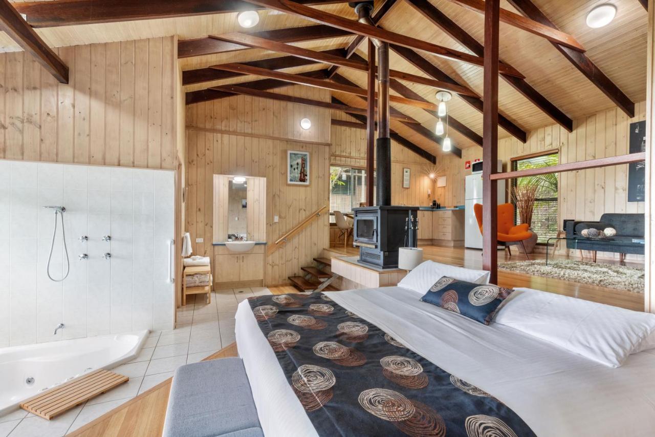 Treetops Seaview Montville Dış mekan fotoğraf