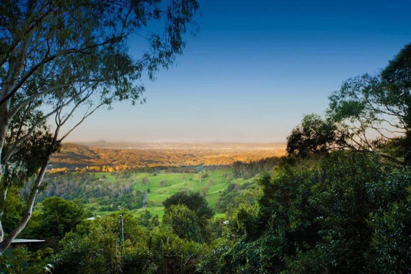 Treetops Seaview Montville Dış mekan fotoğraf